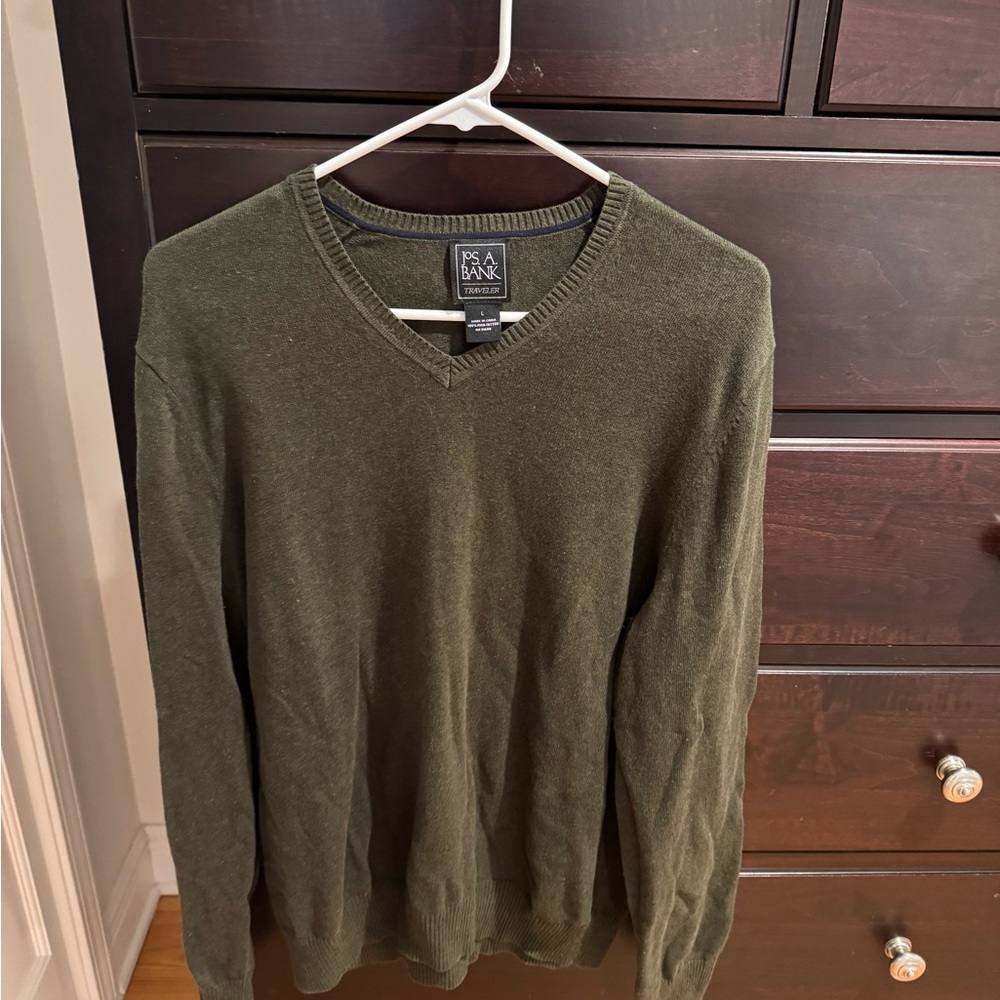 Jos. A. Bank Men's Olive V-Neck Sweater